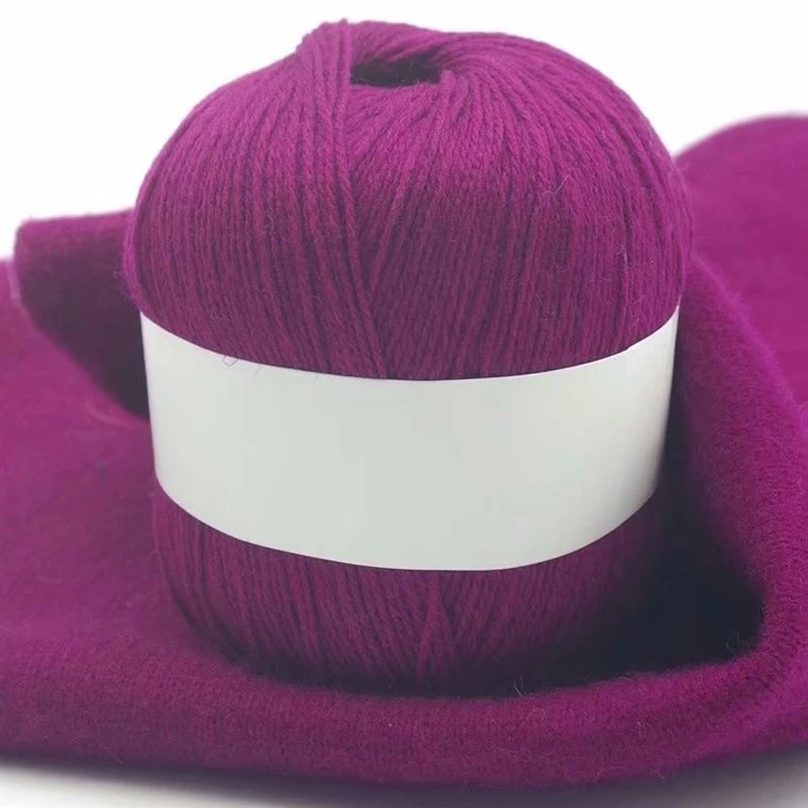 100 cashmere yarn